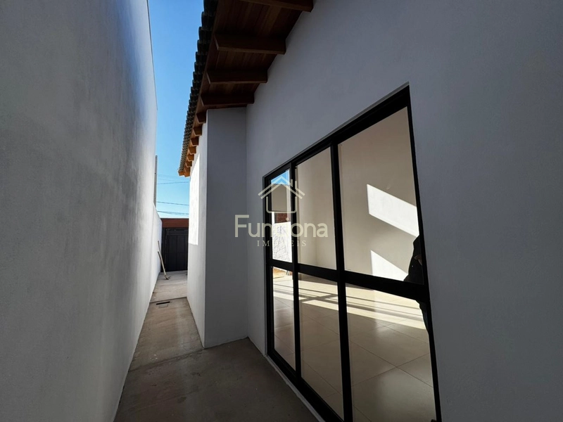 VENDE SE CASA FERREROPOLIS: 7ª foto da galeria de imagens do imóvel