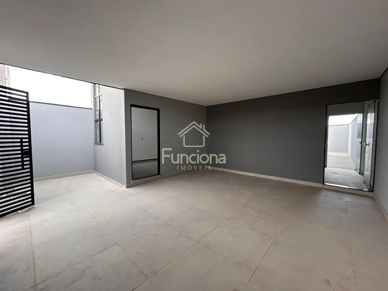 VENDE SE CASA RESIDENCIAL SANTA MARIA: 2ª foto da galeria de imagens do imóvel