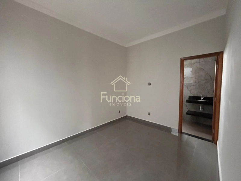 VENDE SE CASA RESIDENCIAL SANTA MARIA: 8ª foto da galeria de imagens do imóvel