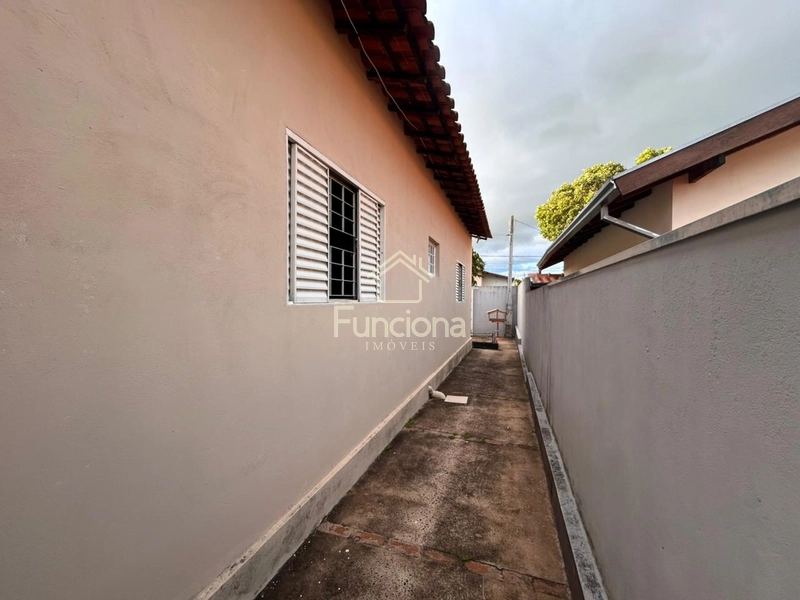 VENDE CASA FREI AURÉLIO: 9ª foto da galeria de imagens do imóvel