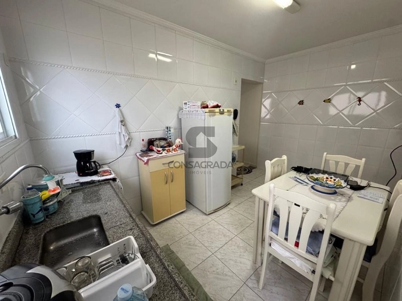 Apartamento na Praia Grande no bairro Vila Tupi: 4ª foto da galeria de imagens do imóvel