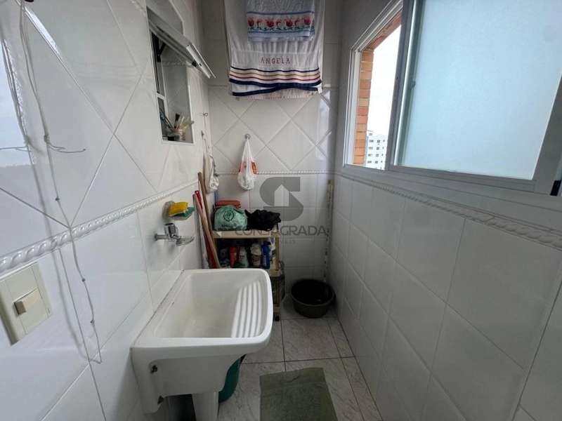 Apartamento na Praia Grande no bairro Vila Tupi: 7ª foto da galeria de imagens do imóvel