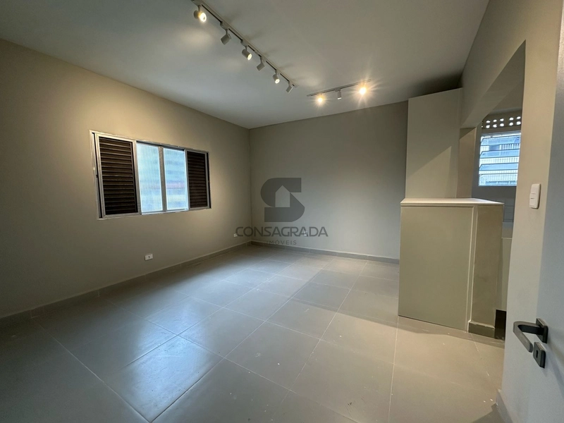 Kitnet na Praia Grande no Bairro Boqueirão.: 3ª foto da galeria de imagens do imóvel