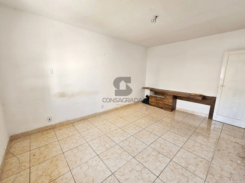 Kitnet na Praia Grande no Bairro Boqueirão: 2ª foto da galeria de imagens do imóvel