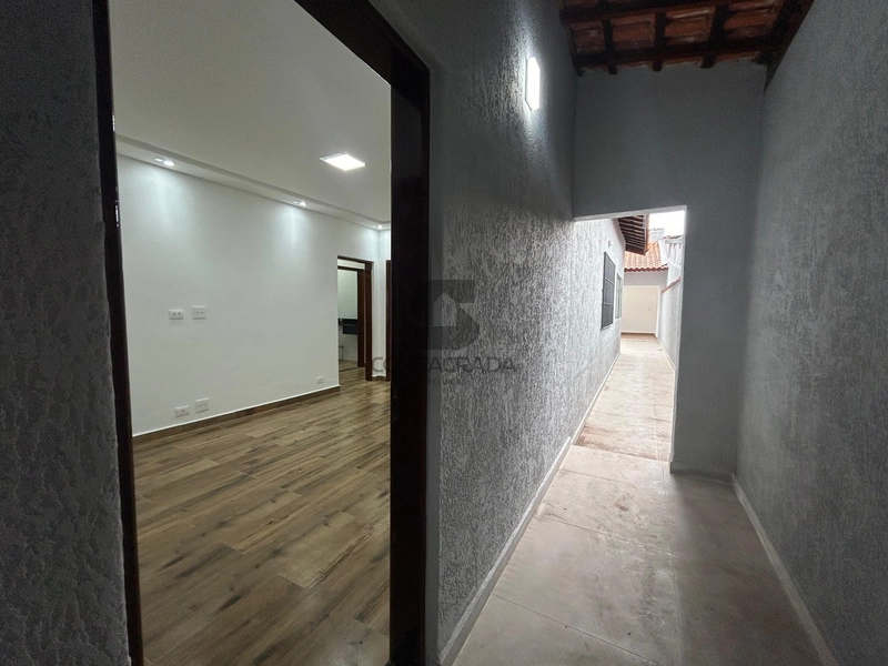 Casa Isolada na Praia Grande no Bairro Vila Tupi.: 13ª foto da galeria de imagens do imóvel