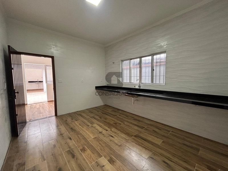 Casa Isolada na Praia Grande no Bairro Vila Tupi.: 10ª foto da galeria de imagens do imóvel