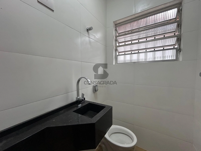Casa Isolada na Praia Grande no Bairro Vila Tupi.: 30ª foto da galeria de imagens do imóvel