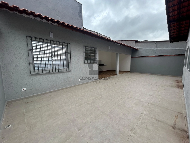 Casa Isolada na Praia Grande no Bairro Vila Tupi.: 18ª foto da galeria de imagens do imóvel