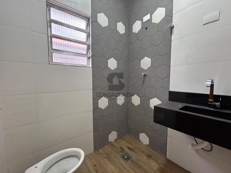 Casa Isolada na Praia Grande no Bairro Vila Tupi.: 27ª foto da galeria de imagens do imóvel