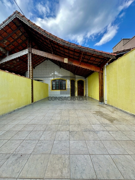 Casa com Piscina na Praia Grande no Bairro Maracanã.: 2ª foto da galeria de imagens do imóvel