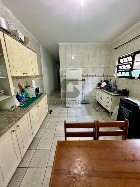 Casa com Piscina na Praia Grande no Bairro Maracanã.: 9ª foto da galeria de imagens do imóvel