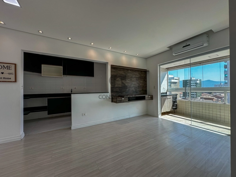 Apartamento na Praia Grande no Guilhermina.: 1ª foto da galeria de imagens do imóvel