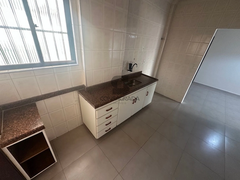 Apartamento na Praia Grande no Bairro Vila Tupi.: 8ª foto da galeria de imagens do imóvel