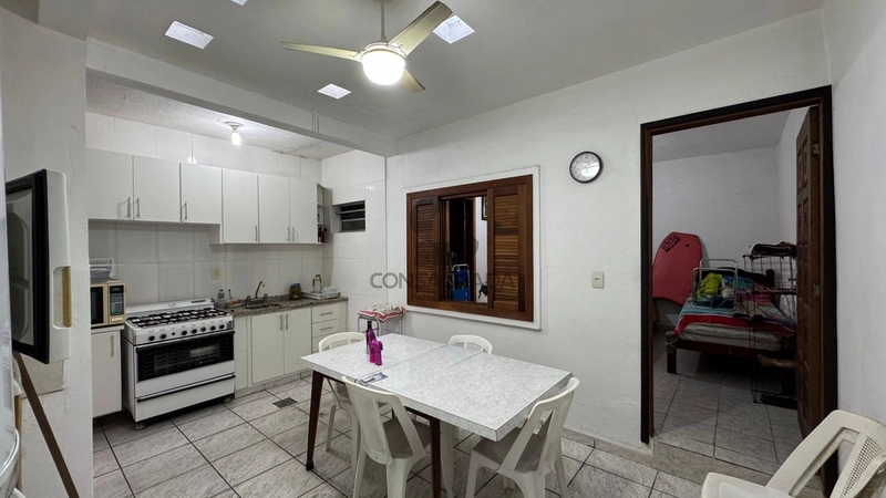 Casa geminada No Maracanã em Praia Grande.: 11ª foto da galeria de imagens do imóvel