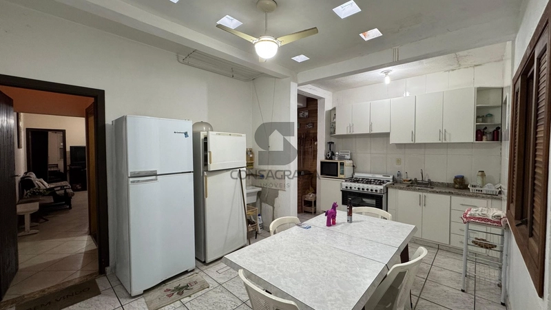 Casa geminada No Maracanã em Praia Grande.: 9ª foto da galeria de imagens do imóvel