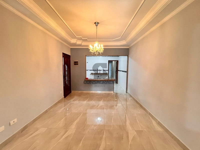 Casa em Praia Grande no Bairro Jardim Real.