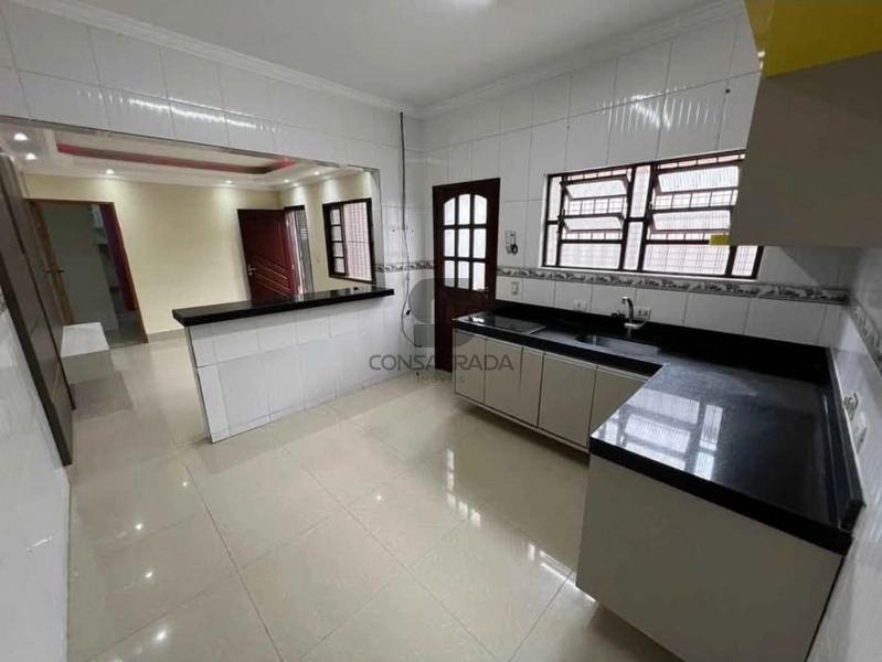 Casa em praia Praia Grande no Bairro Vila Mirim.