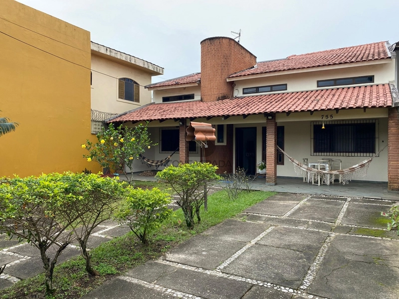Sobrado em Praia Grande na Vila Mirim.: 2ª foto da galeria de imagens do imóvel
