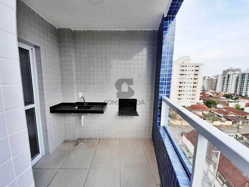 Apartamento na Praia Grande no Bairro Guilhermina.