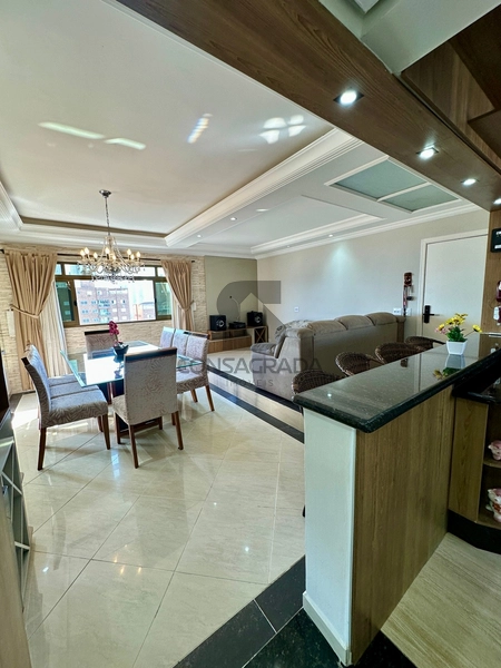 Apartamento frente para o mar em Praia Grande no Canto do Forte.: 1ª foto da galeria de imagens do imóvel