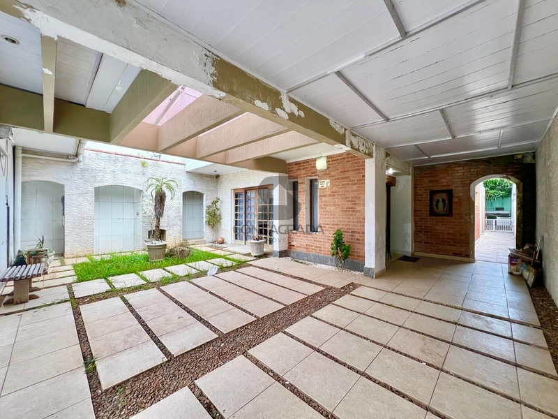 Casa isolada em Praia Grande bairro Ocian.: 2ª foto da galeria de imagens do imóvel