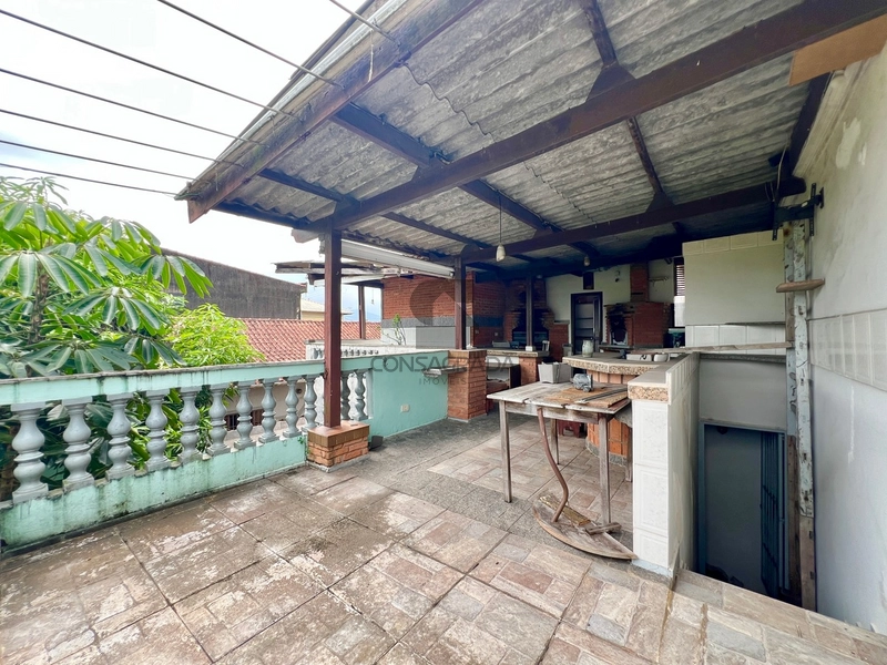 Casa isolada em Praia Grande bairro Ocian.: 40ª foto da galeria de imagens do imóvel