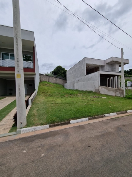 Ótimo Terreno a venda no condomínio Portal do Bosque em Louveira.: 2ª foto da galeria de imagens do imóvel