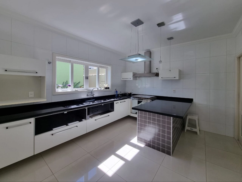 Linda casa em condomínio de alto padrão. Villagio de Verona em Vinhedo.: 35ª foto da galeria de imagens do imóvel