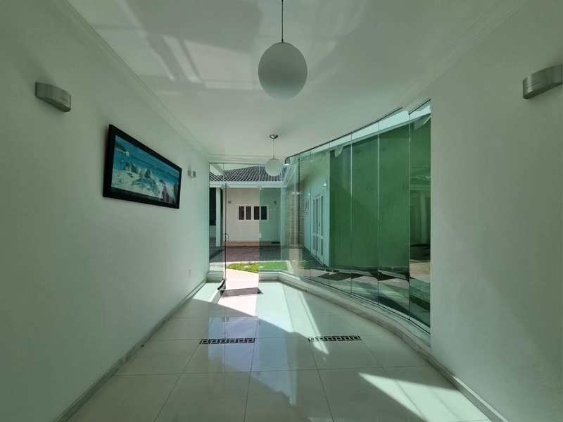 Linda casa em condomínio de alto padrão. Villagio de Verona em Vinhedo.: 27ª foto da galeria de imagens do imóvel