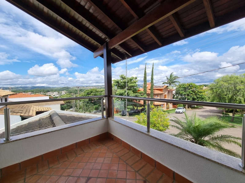 Casa recém reformada a venda no Condomínio Grape Village - Pinheirinho em Vinhed: 16ª foto da galeria de imagens do imóvel