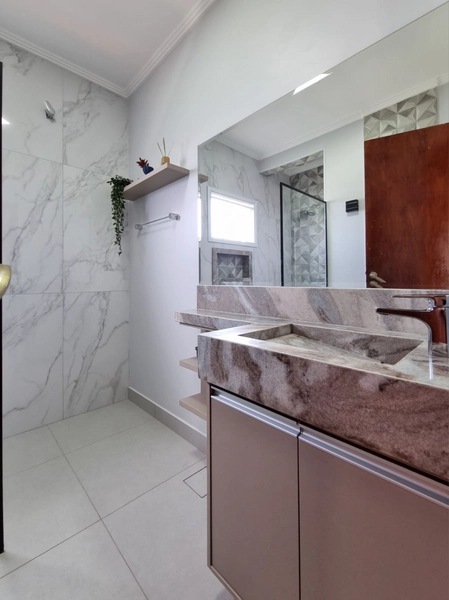 Casa recém reformada a venda no Condomínio Grape Village - Pinheirinho em Vinhed: 14ª foto da galeria de imagens do imóvel