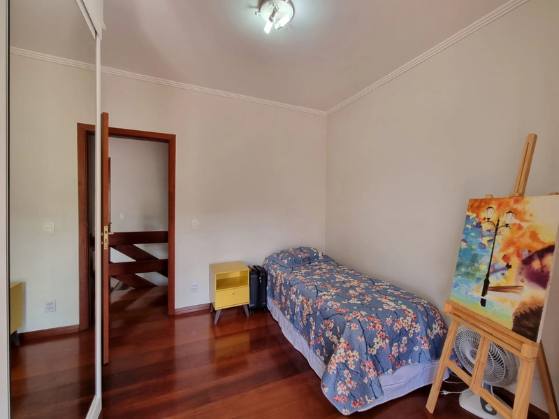Casa recém reformada a venda no Condomínio Grape Village - Pinheirinho em Vinhed: 6ª foto da galeria de imagens do imóvel