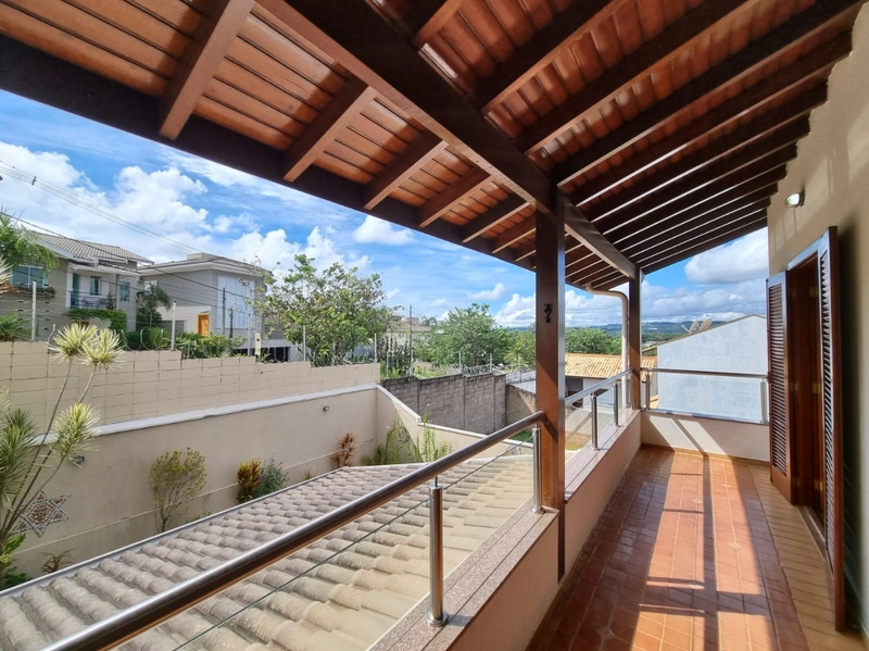 Casa recém reformada a venda no Condomínio Grape Village - Pinheirinho em Vinhed: 7ª foto da galeria de imagens do imóvel