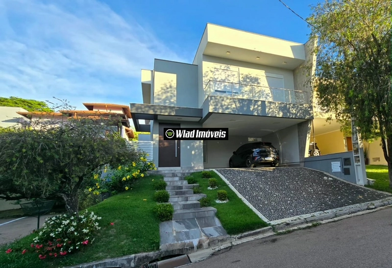 Casa para venda - construção moderna e elegante no Condomínio Grape Village em V