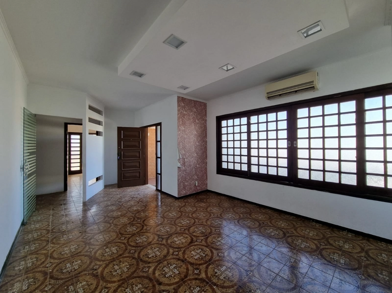 Casa comercial ou residencial a venda no Centro em Vinhedo: 4ª foto da galeria de imagens do imóvel