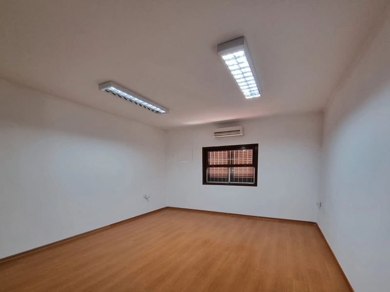 Casa comercial ou residencial a venda no Centro em Vinhedo: 8ª foto da galeria de imagens do imóvel