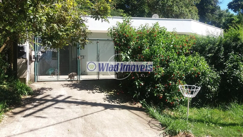 Casa para Venda em Vinhedo / SP no bairro Caixa D´Água: 1ª foto da galeria de imagens do imóvel