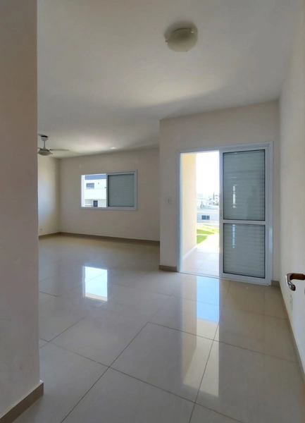 Casa para Venda ou Locação - no charmoso Condomínio Villagio di Napoli em Valinh: 11ª foto da galeria de imagens do imóvel