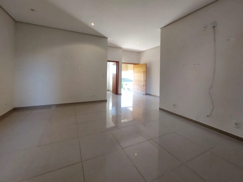 Casa para Venda ou Locação - no charmoso Condomínio Villagio di Napoli em Valinh: 24ª foto da galeria de imagens do imóvel