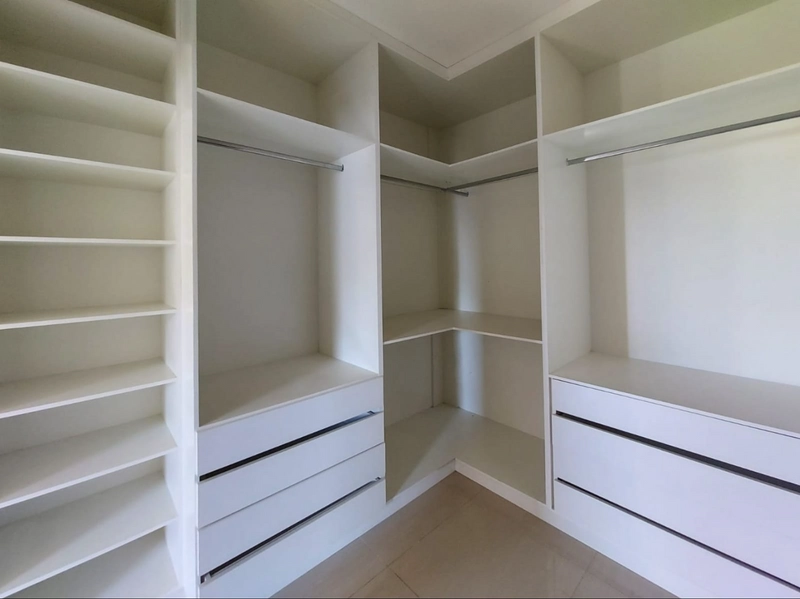Casa para Venda ou Locação - no charmoso Condomínio Villagio di Napoli em Valinh: 32ª foto da galeria de imagens do imóvel
