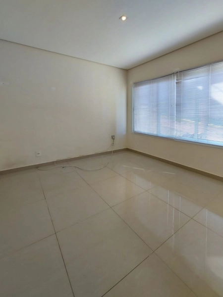 Casa para Venda ou Locação - no charmoso Condomínio Villagio di Napoli em Valinh: 23ª foto da galeria de imagens do imóvel