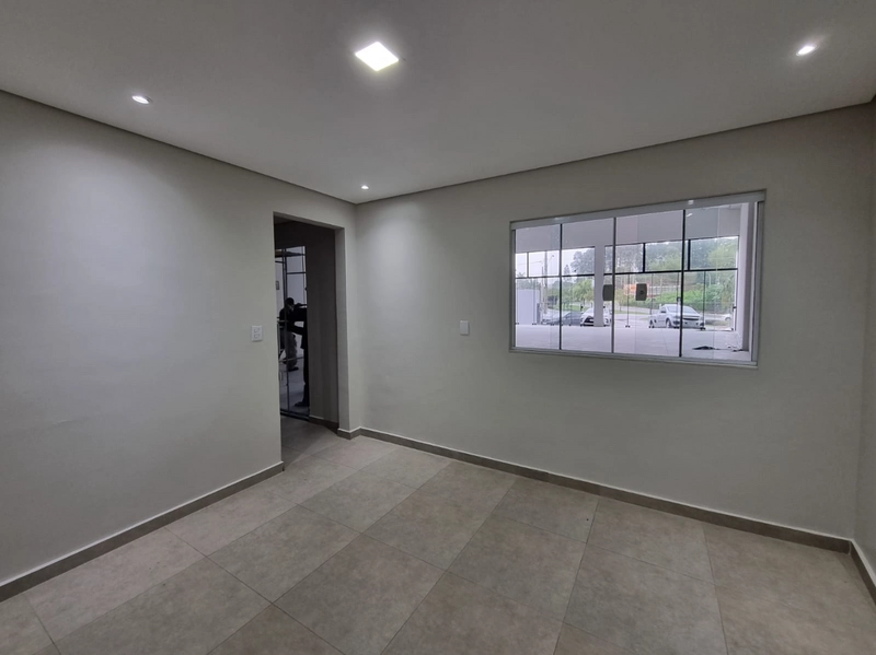 Prédio comercial para locação em excelente localização em Vinhedo - SP. Totalmen: 7ª foto da galeria de imagens do imóvel