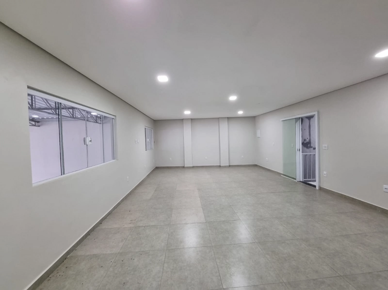 Prédio comercial para locação em excelente localização em Vinhedo - SP. Totalmen: 2ª foto da galeria de imagens do imóvel