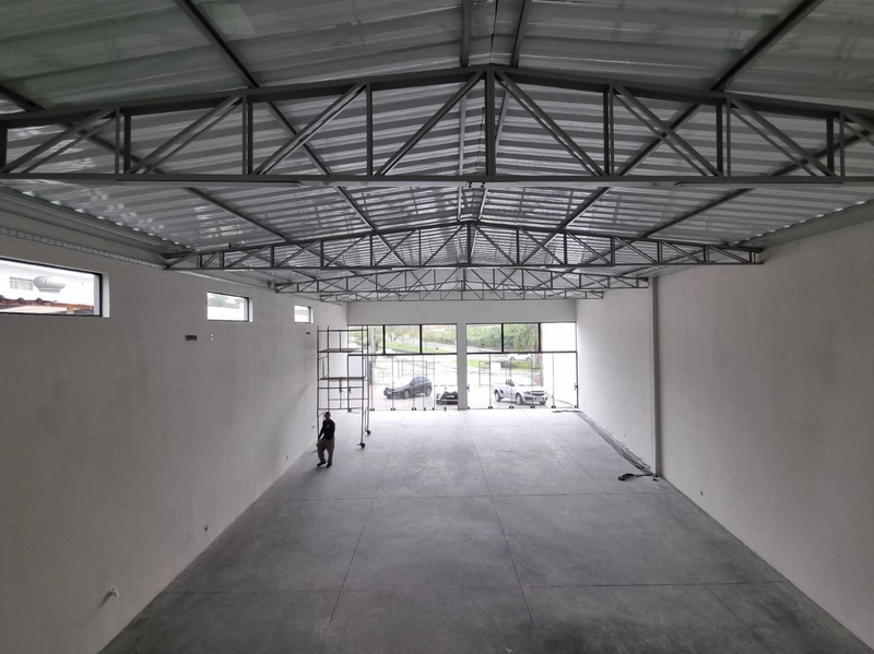 Prédio comercial para locação em excelente localização em Vinhedo - SP. Totalmen: 1ª foto da galeria de imagens do imóvel