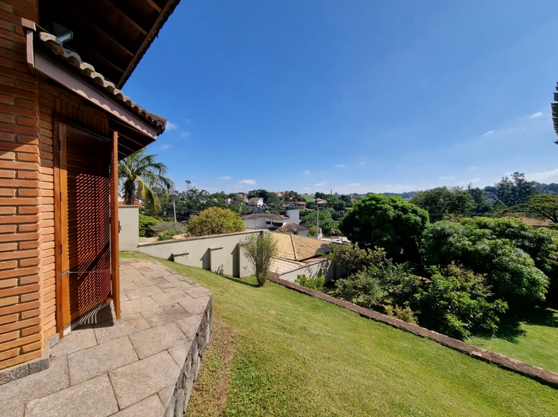 Maravilhosa casa de esquina construída com o charme dos tijolos e pedras aparent: 11ª foto da galeria de imagens do imóvel