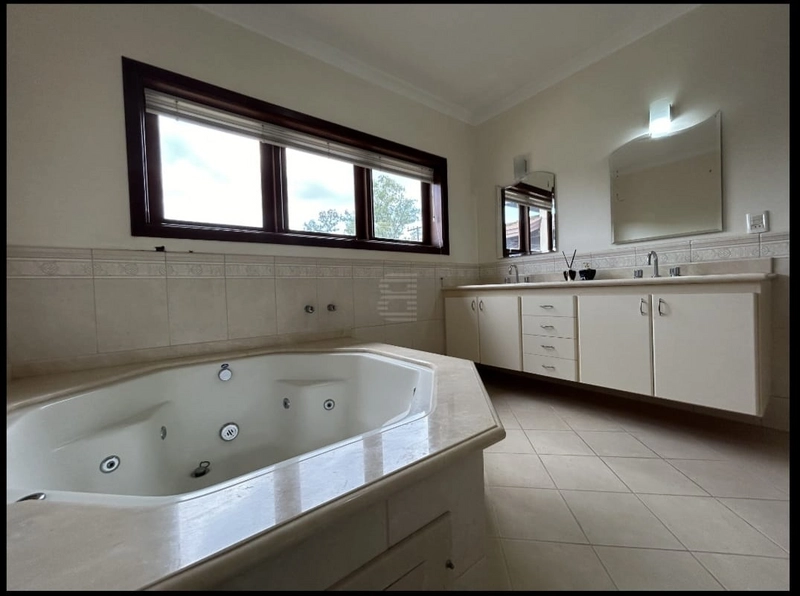 Casa magnífica à venda ou locação no condomínio Moinho de Vento em Valinhos: 34ª foto da galeria de imagens do imóvel