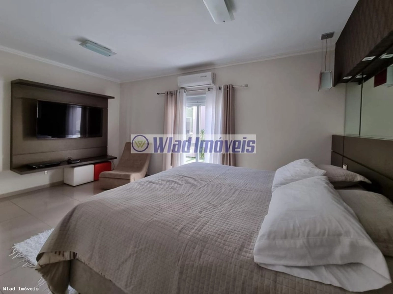 Casa em Condomínio para Venda em Vinhedo / SP no bairro Condomínio Alpes de Vinh: 21ª foto da galeria de imagens do imóvel