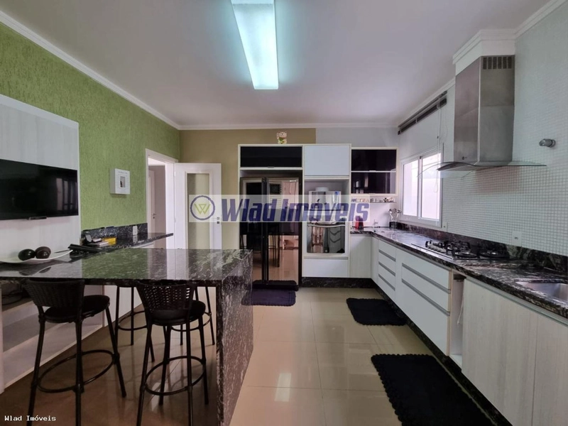 Casa em Condomínio para Venda em Vinhedo / SP no bairro Condomínio Alpes de Vinh: 28ª foto da galeria de imagens do imóvel