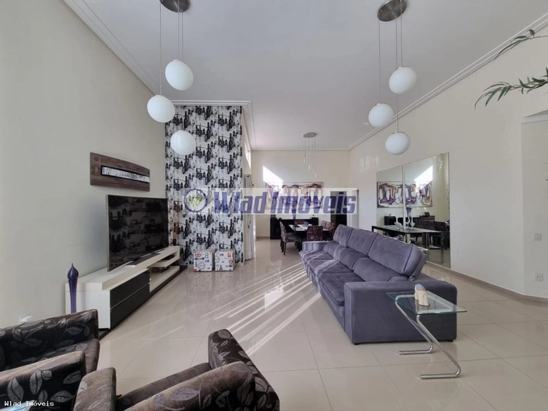 Casa em Condomínio para Venda em Vinhedo / SP no bairro Condomínio Alpes de Vinh: 2ª foto da galeria de imagens do imóvel