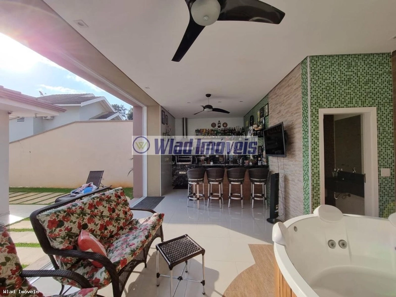 Casa em Condomínio para Venda em Vinhedo / SP no bairro Condomínio Alpes de Vinh: 11ª foto da galeria de imagens do imóvel